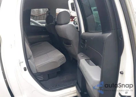 2012 Toyota Tundra Grade 4.6L V8 z USA, uszkodzony, nr VIN 5TFRM5F19CX040694